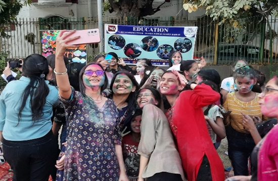 Holi 3